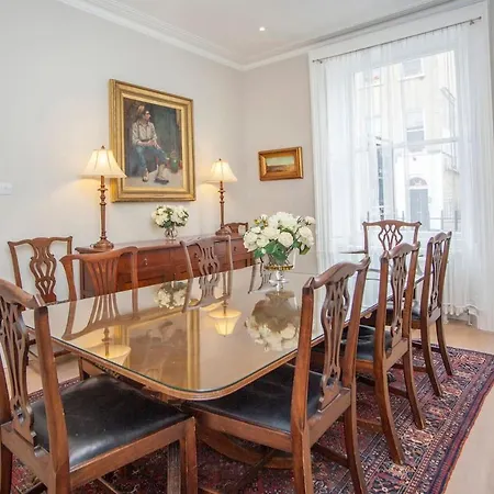 Blenheim House - Luxury City Centre Georgian Townhouse For 8-3